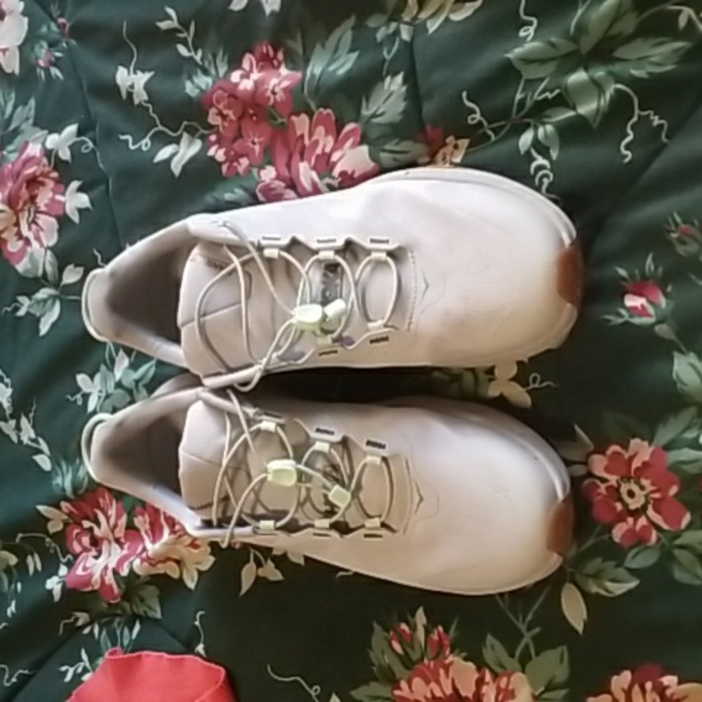 Mens Hoka one one
